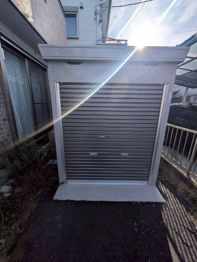 イナバ　バイク保管庫　FM-1830SDの写真